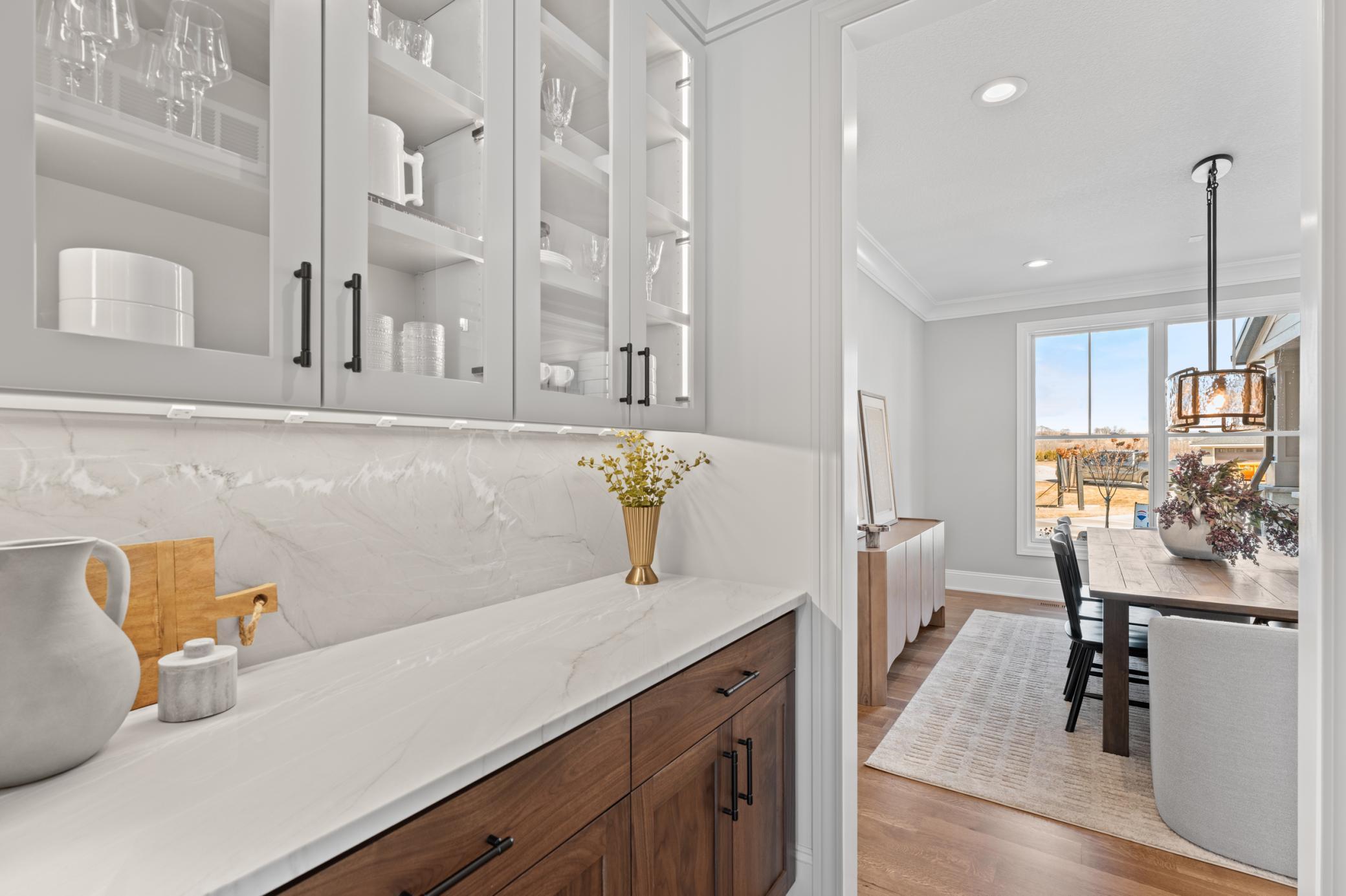 Rochester, Minnesota, 55902, United States, ,6 BathroomsBathrooms,Residential,Active,1770141