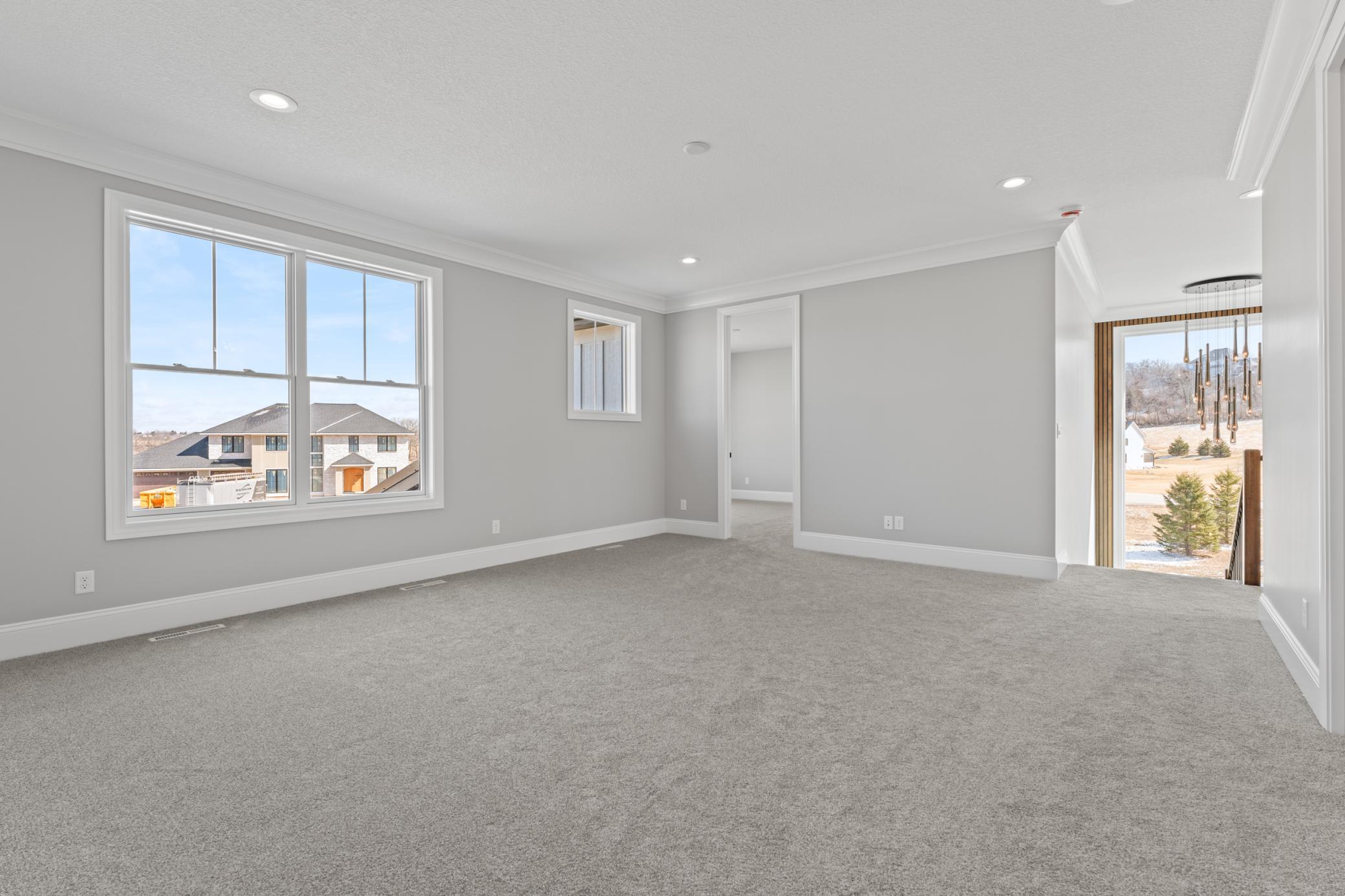 Rochester, Minnesota, 55902, United States, ,6 BathroomsBathrooms,Residential,Active,1770141