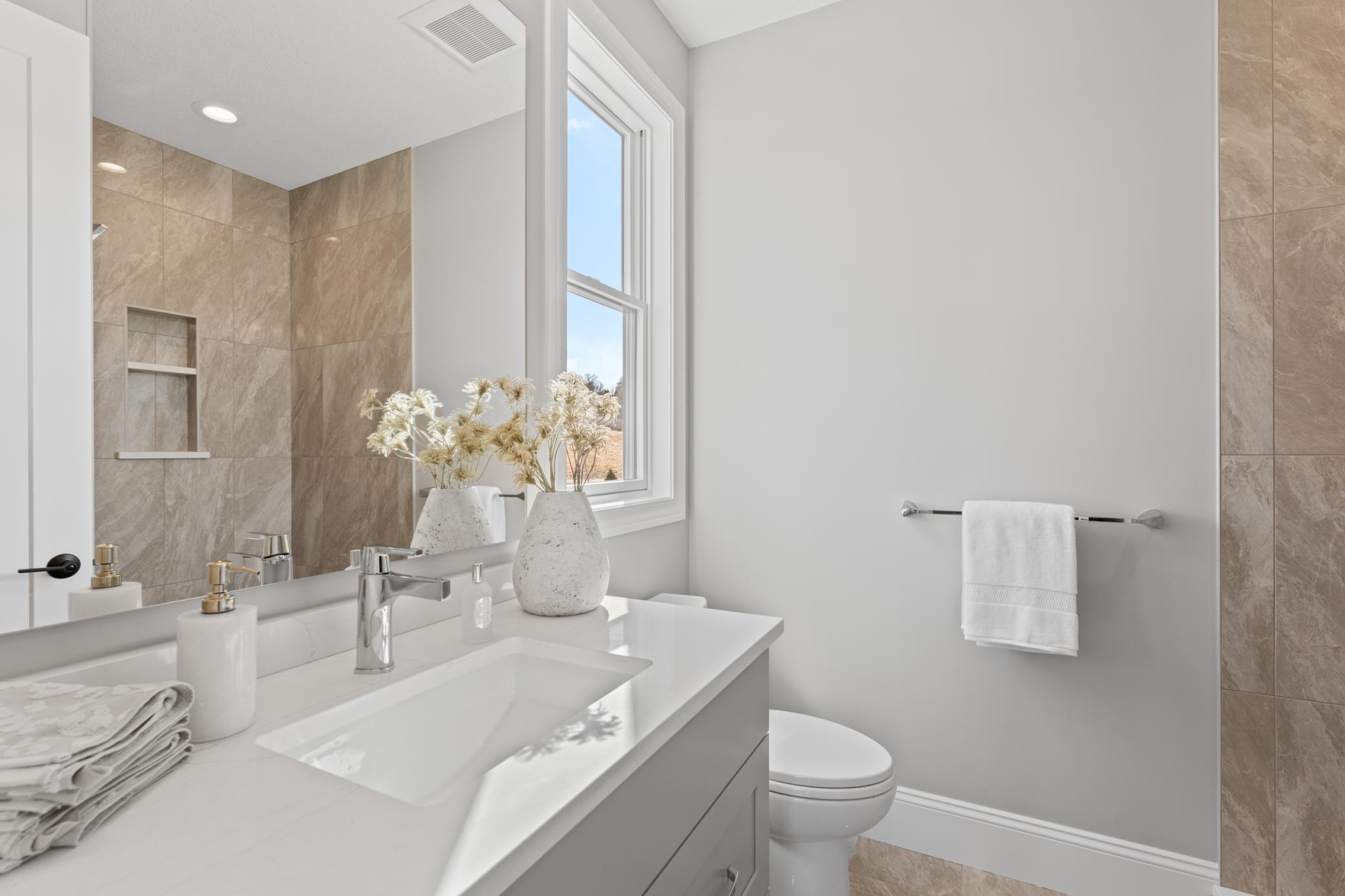Rochester, Minnesota, 55902, United States, ,6 BathroomsBathrooms,Residential,Active,1770141