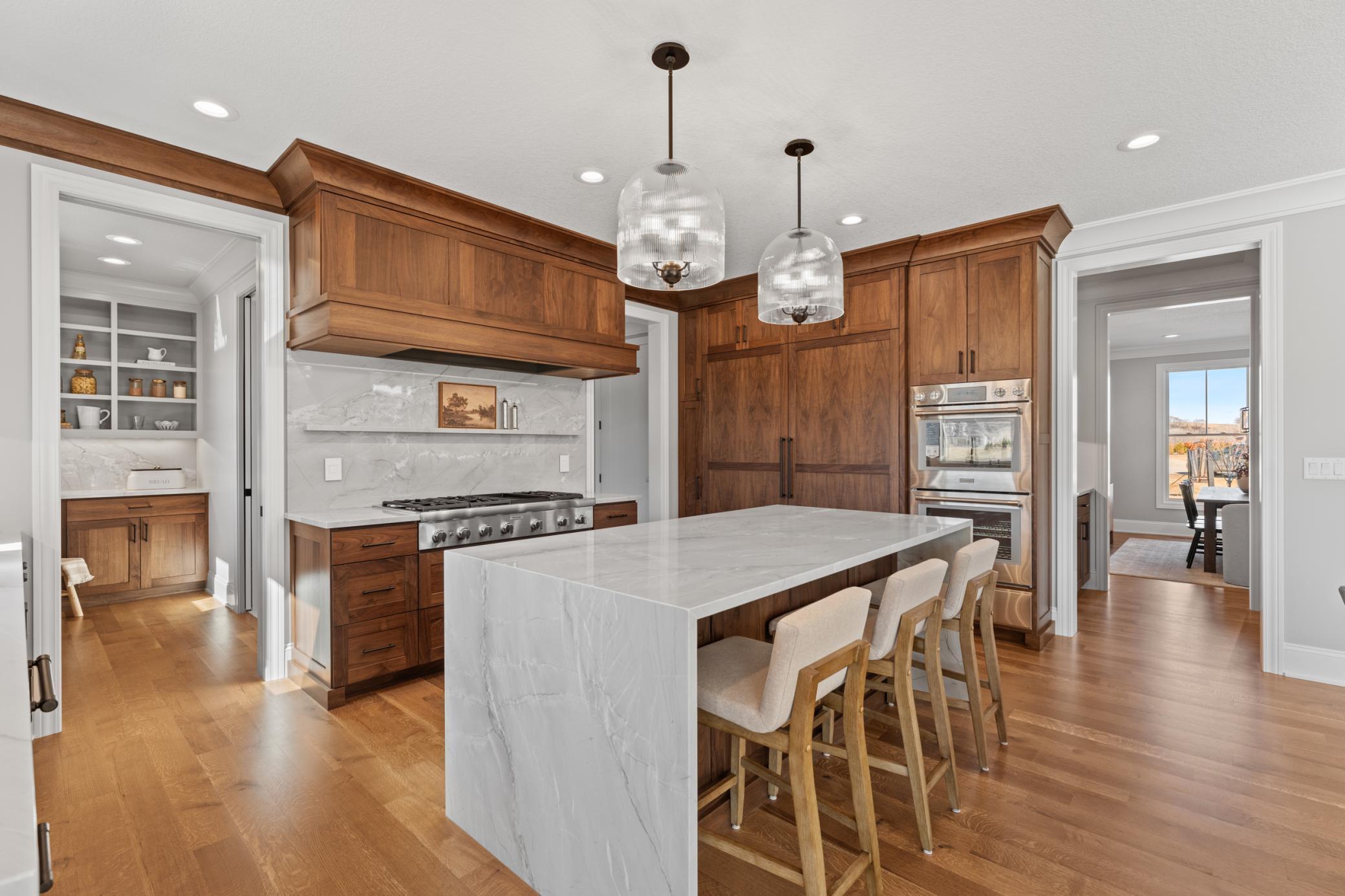 Rochester, Minnesota, 55902, United States, ,6 BathroomsBathrooms,Residential,Active,1770141