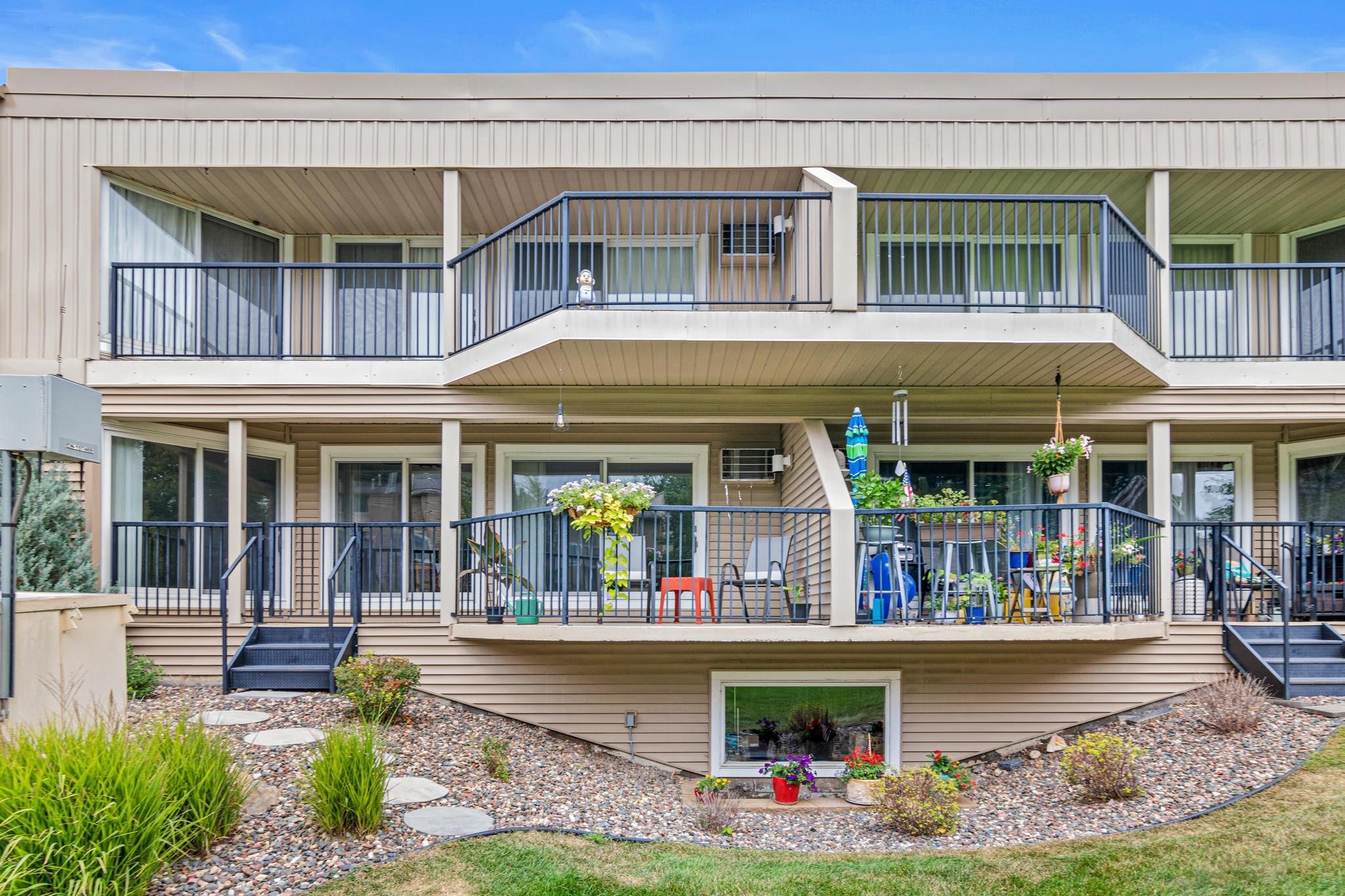 6213 Saint Croix Trail N 108