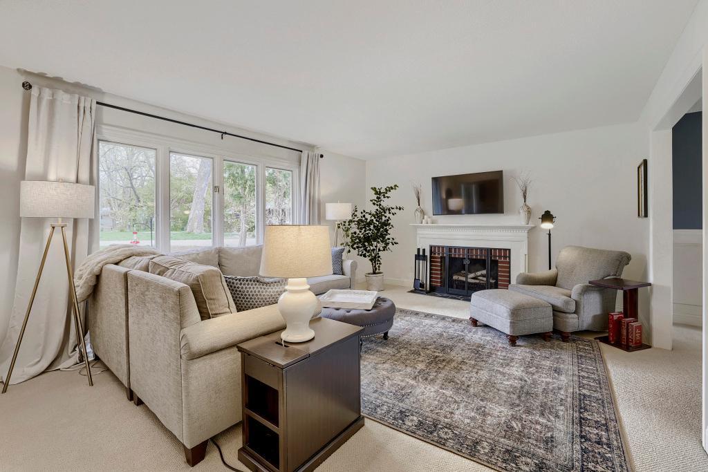 1085 Oak Circle