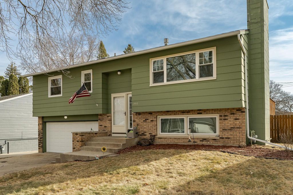 Photo of 1552 5th Avenue SW, Rochester, MN 55902 (MLS # 7036818)