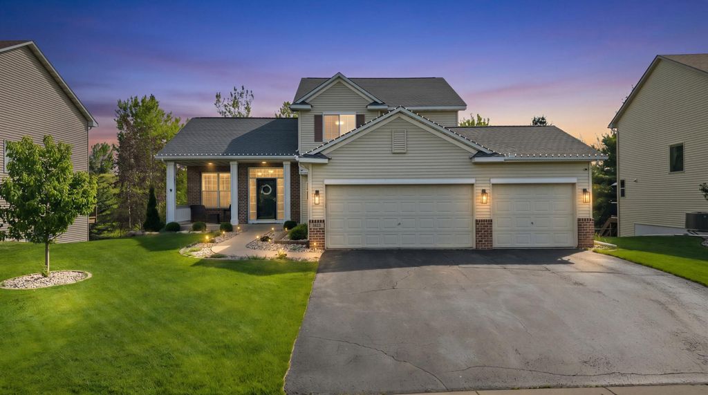 Photo of 1857 Wyndam Drive, Shakopee, MN 55379 (MLS # 7081641)