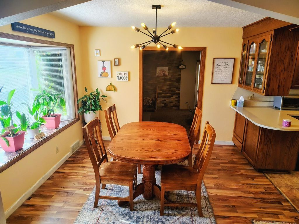 Photo of 419 12th Street N, Mountain Lake, MN 56159 (MLS # 7014287)