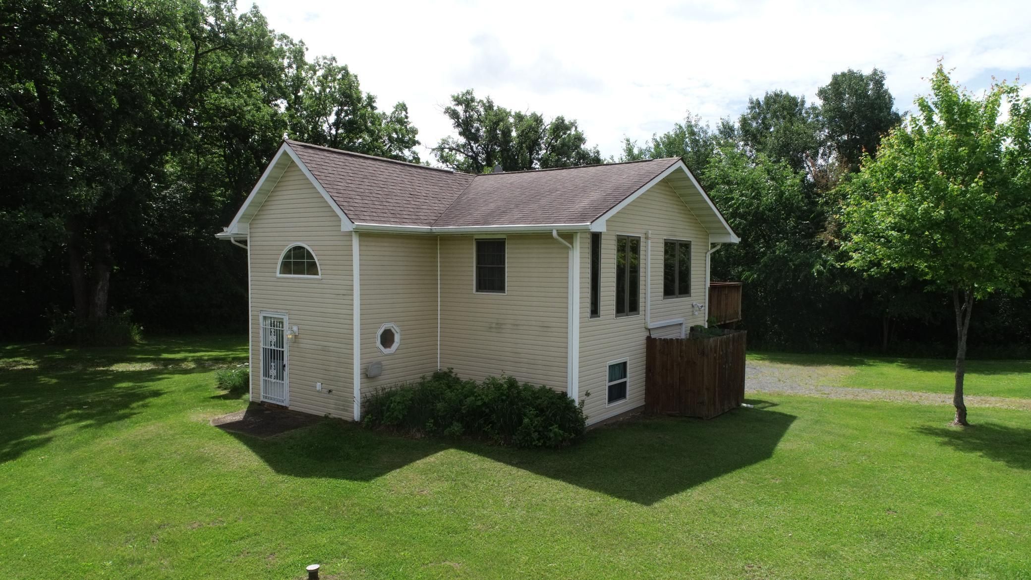 11525 Crosstown Road