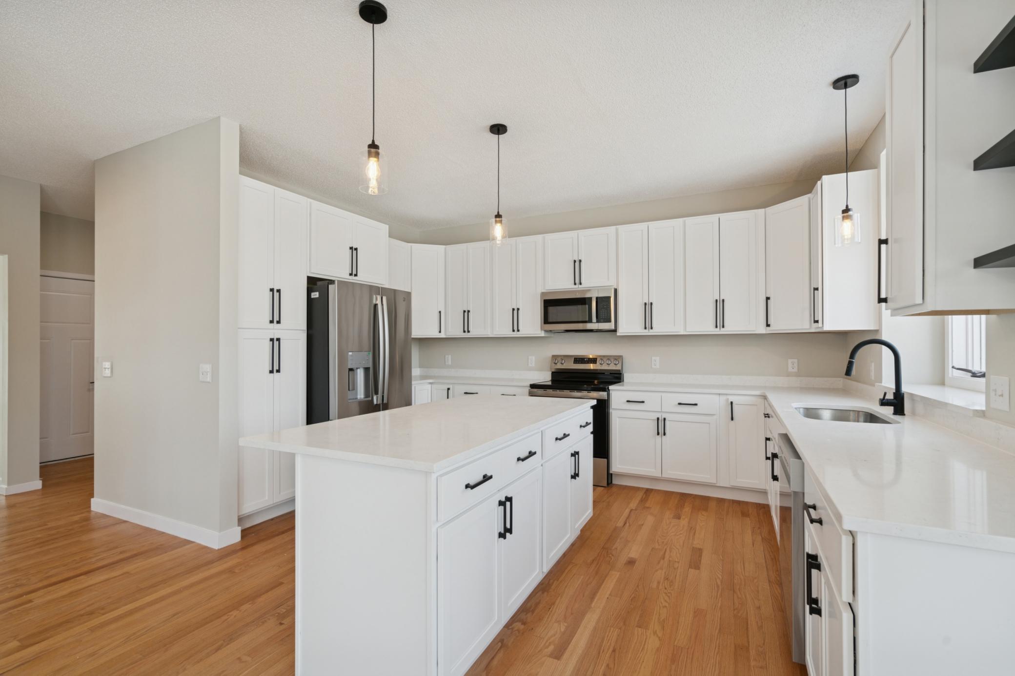 17714 Hillwood Avenue