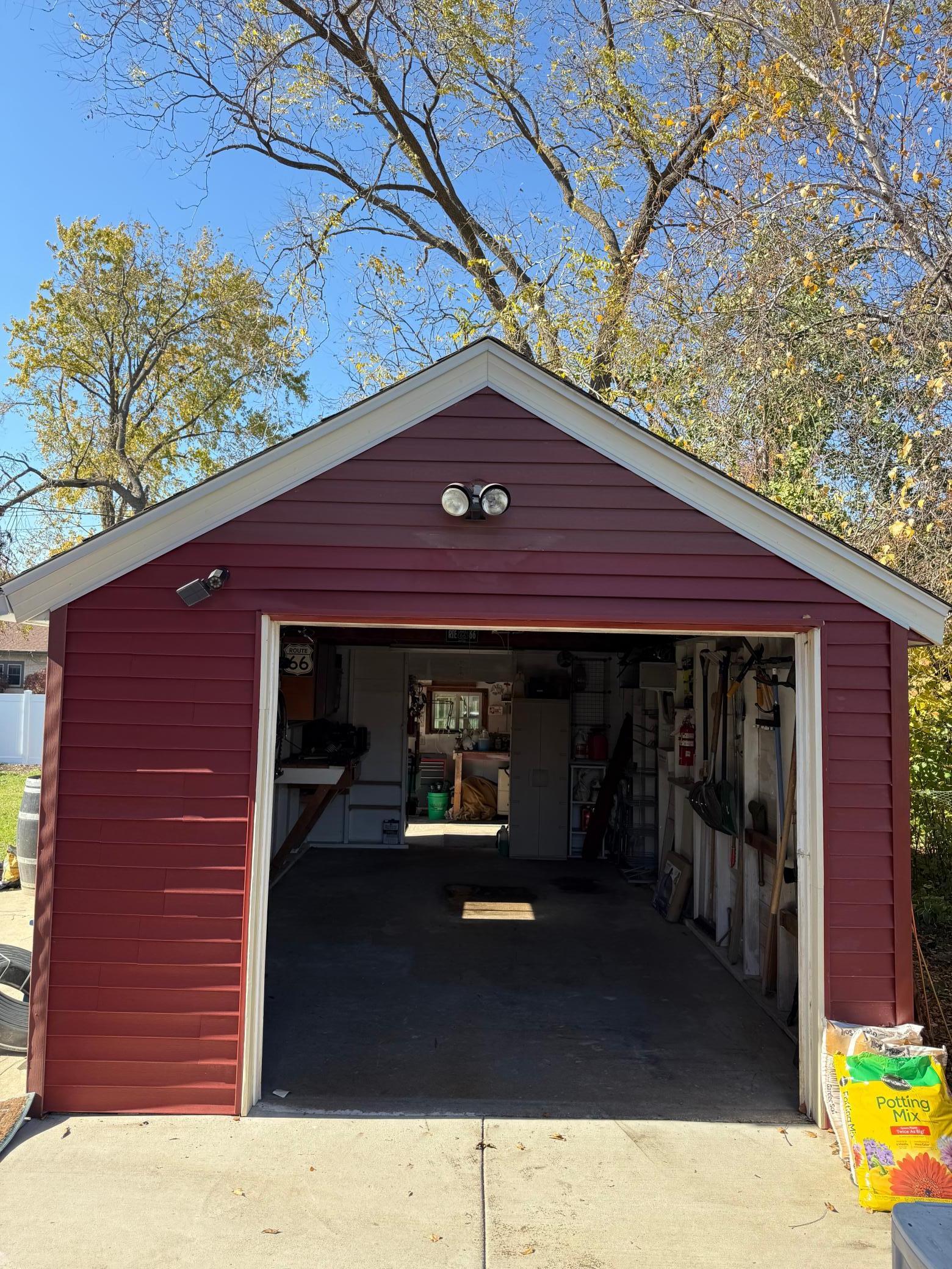 203 N Mantorville Avenue