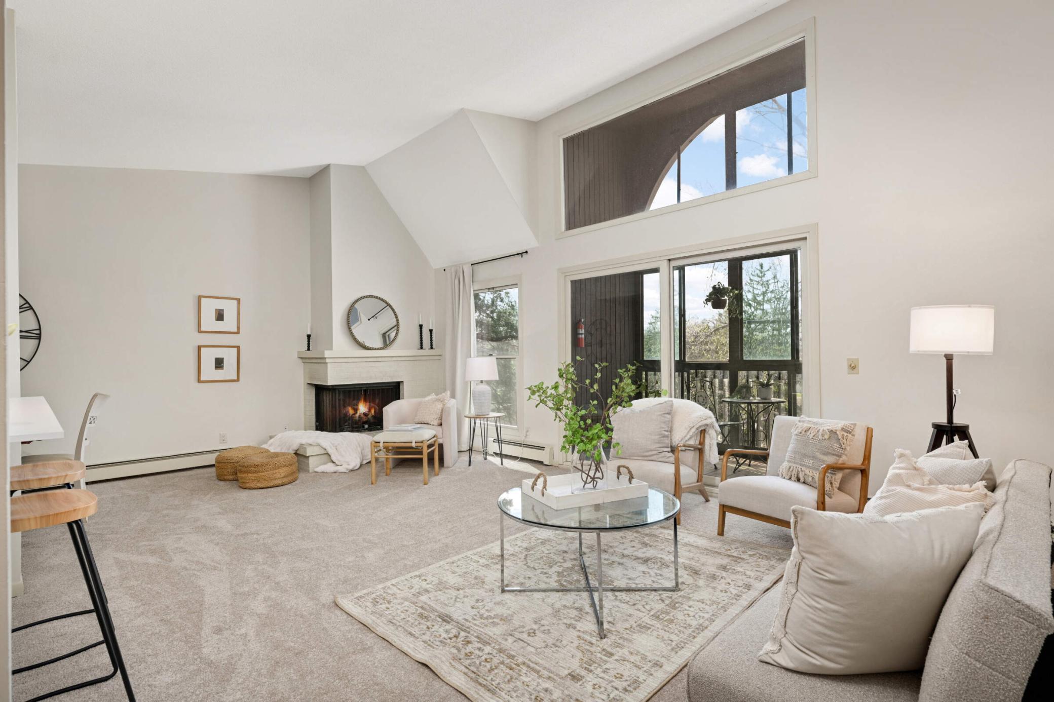 8549 Irwin Road 325