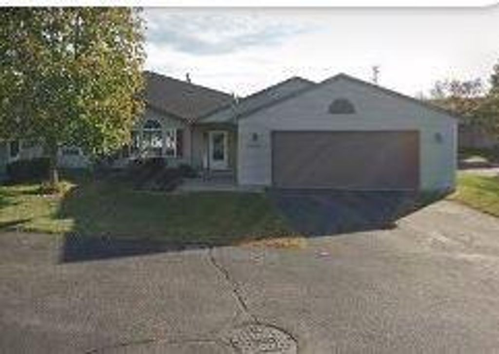 Photo of 1344 Carriage Drive #1344C, Hudson, WI 54016 (MLS # 7021364)