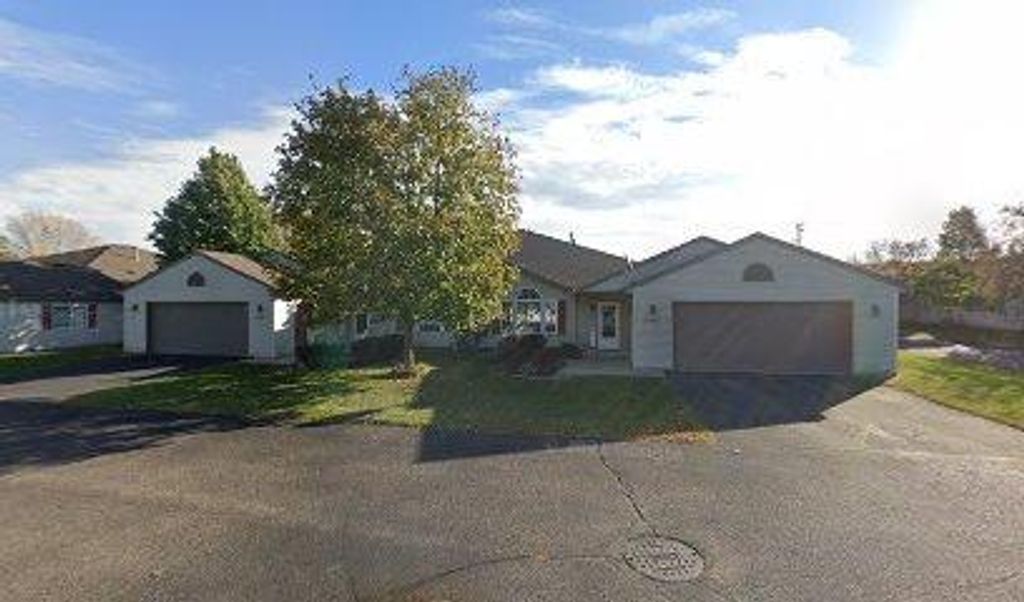 Photo of 1344 Carriage Drive #1344C, Hudson, WI 54016 (MLS # 7021364)