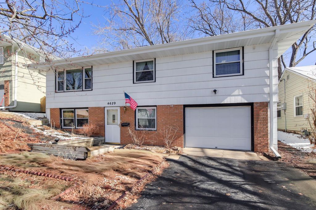 Photo of 4629 Polk Street NE, Columbia Heights, MN 55421 (MLS # 7036790)