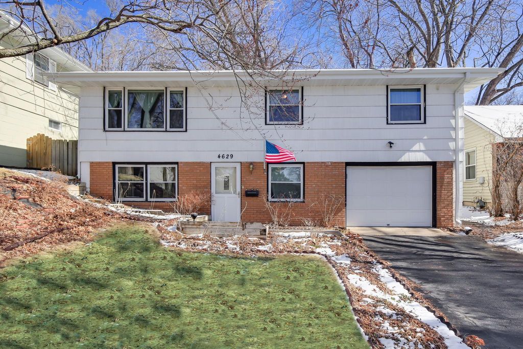 Photo of 4629 Polk Street NE, Columbia Heights, MN 55421 (MLS # 7036790)