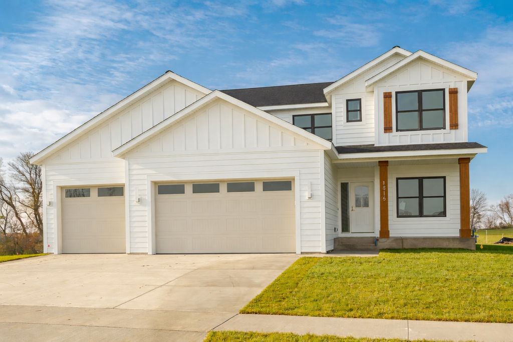 Photo of 3435 NE Stonehedge Drive NE, Rochester, MN 55902 (MLS # 7044096)