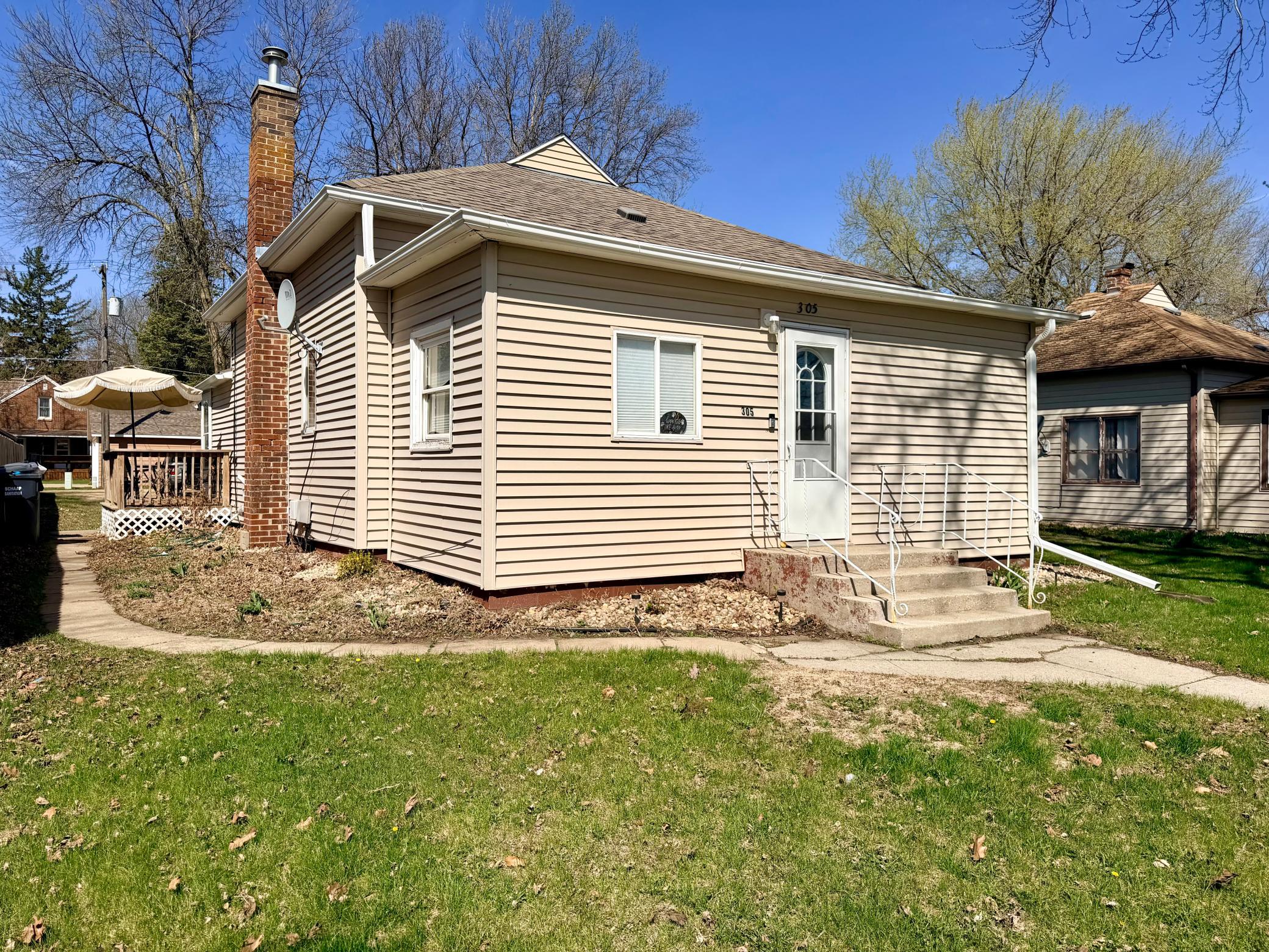 305 N Washington Avenue