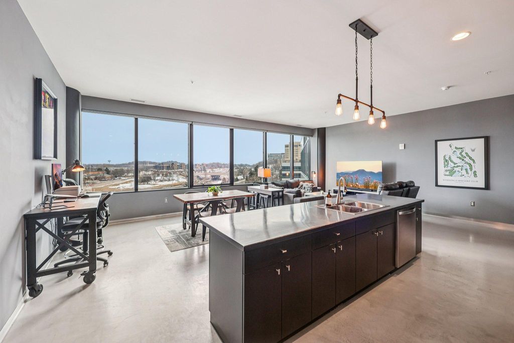 Photo of 5601 Smetana Drive #510, Hopkins, MN 55343 (MLS # 7020836)