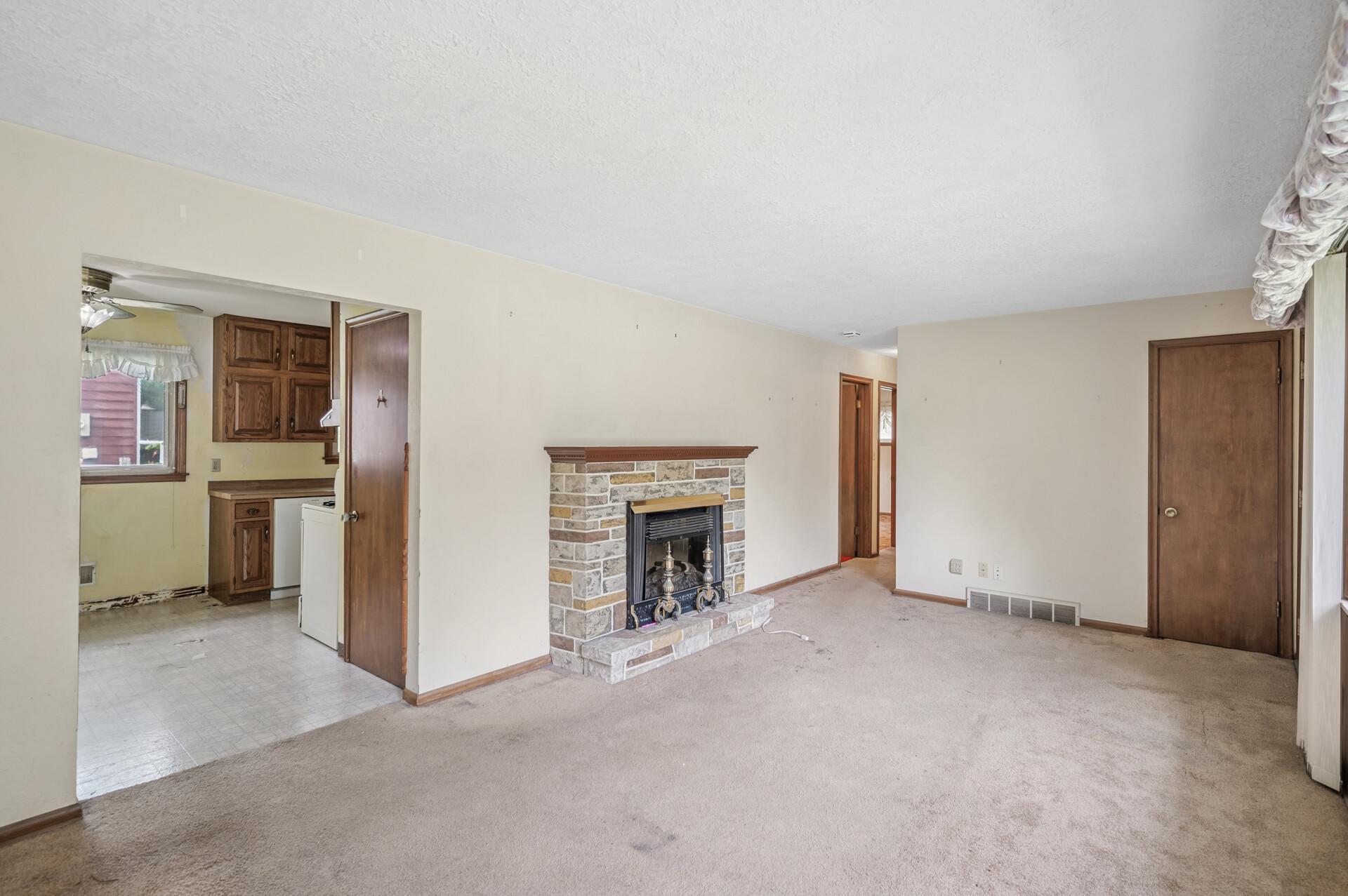 416 19th Street W