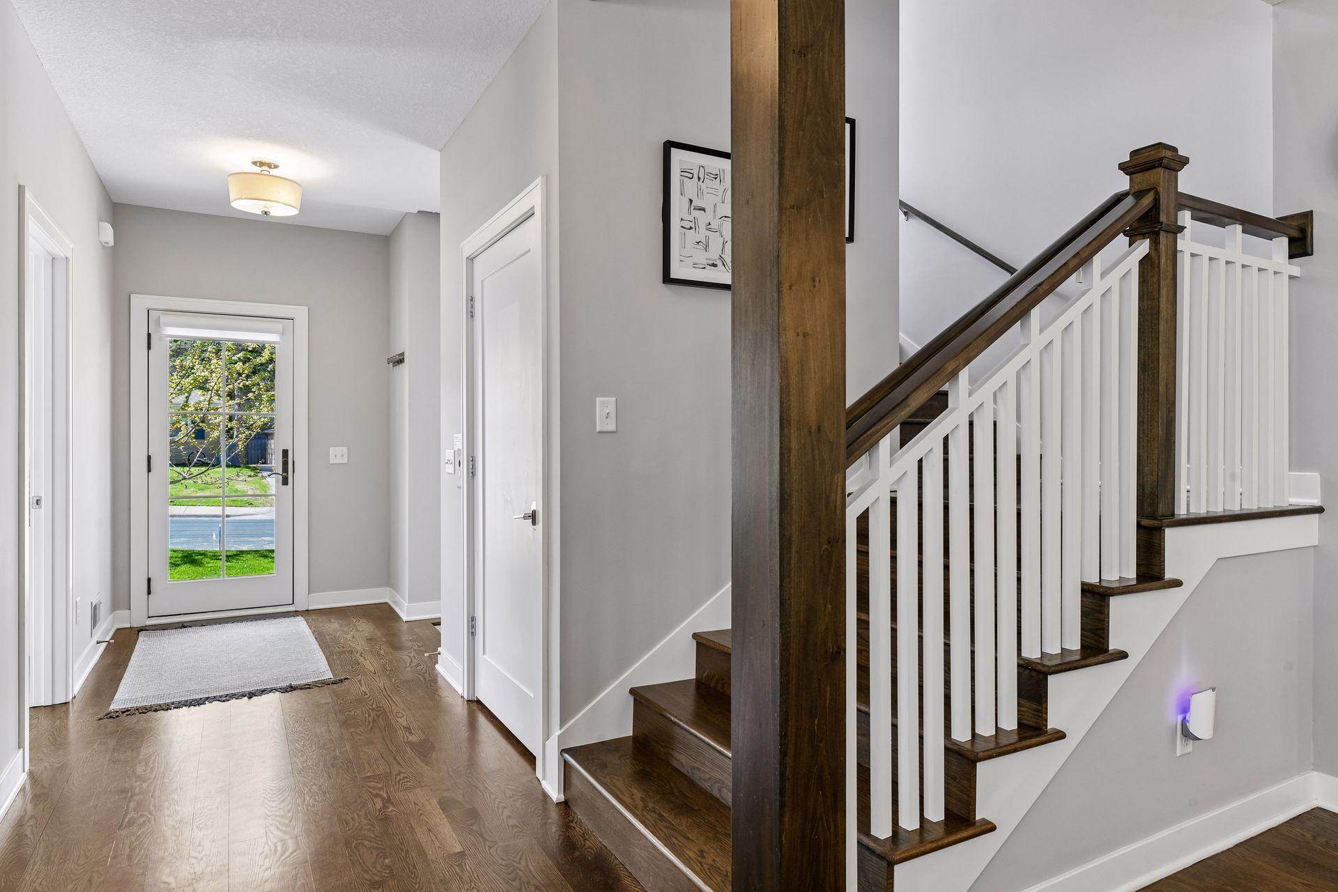 3932 W 49th Street