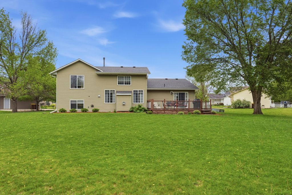 Photo of 971 Lacy Court, Belle Plaine, MN 56011 (MLS # 7078069)