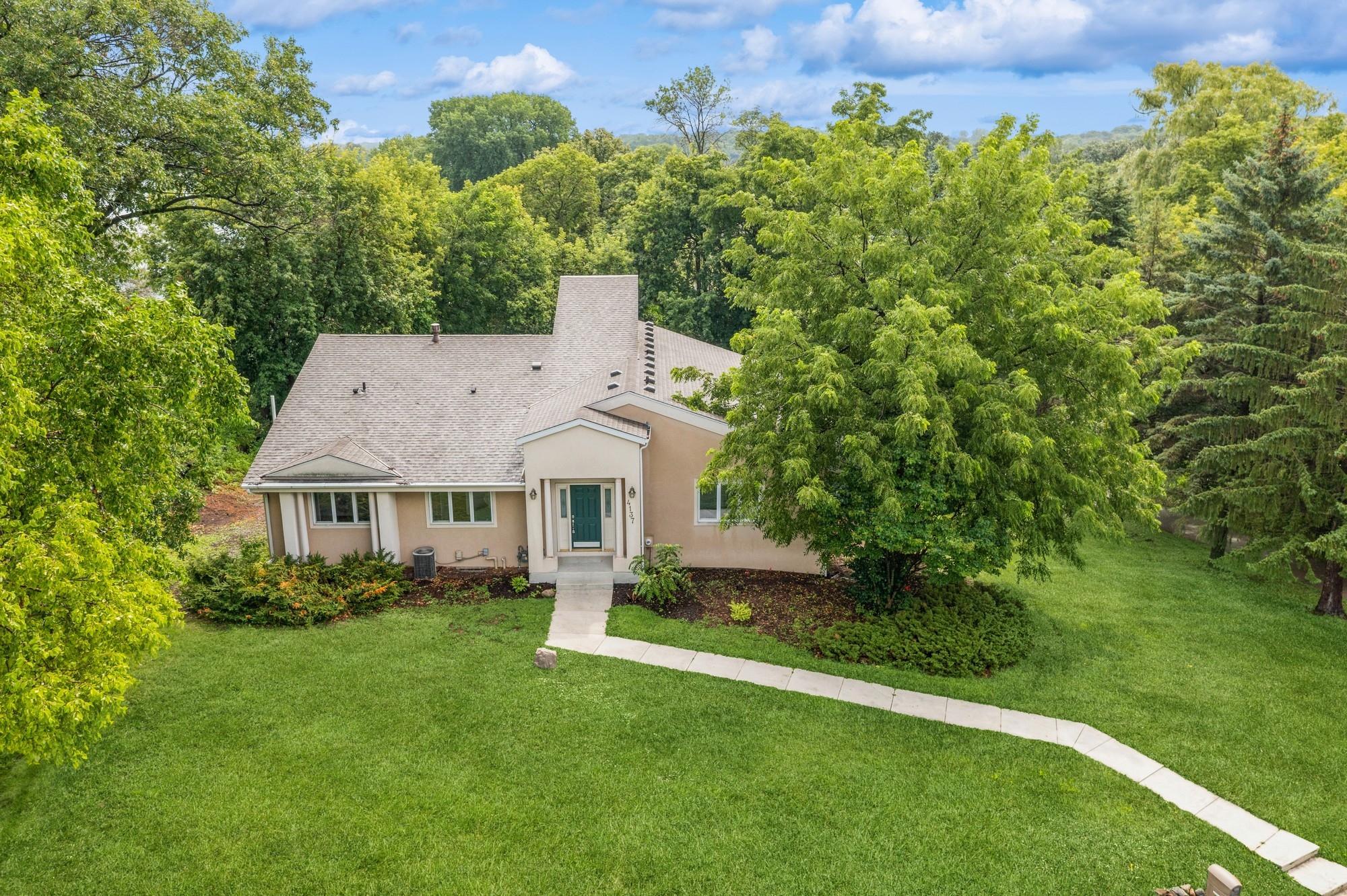 4137 Eau Claire Trail NE