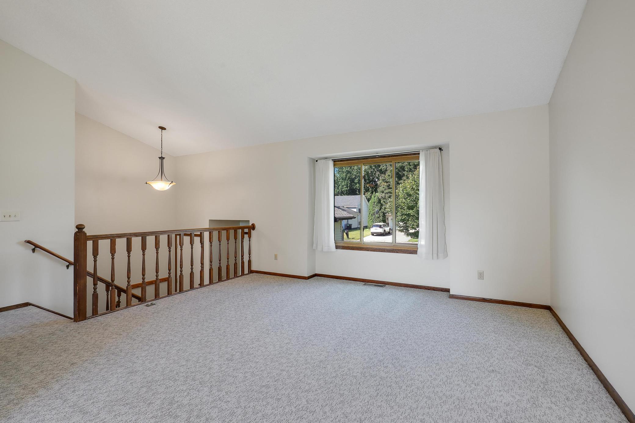 12640 Eveleth Path