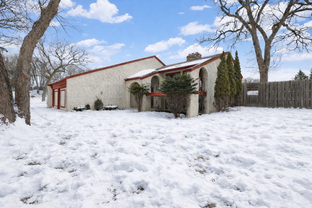 Photo of 14101 Garden View Court, Apple Valley, MN 55124 (MLS # 7009396)