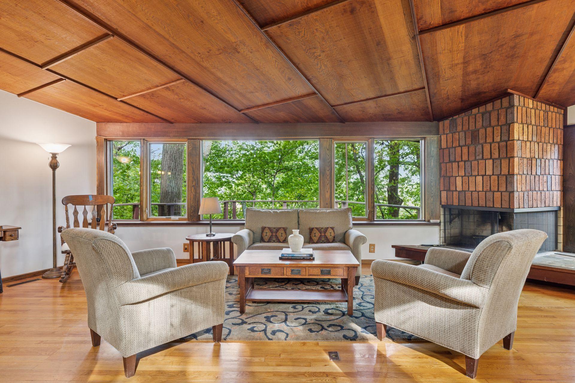 17 S Long Lake Trail