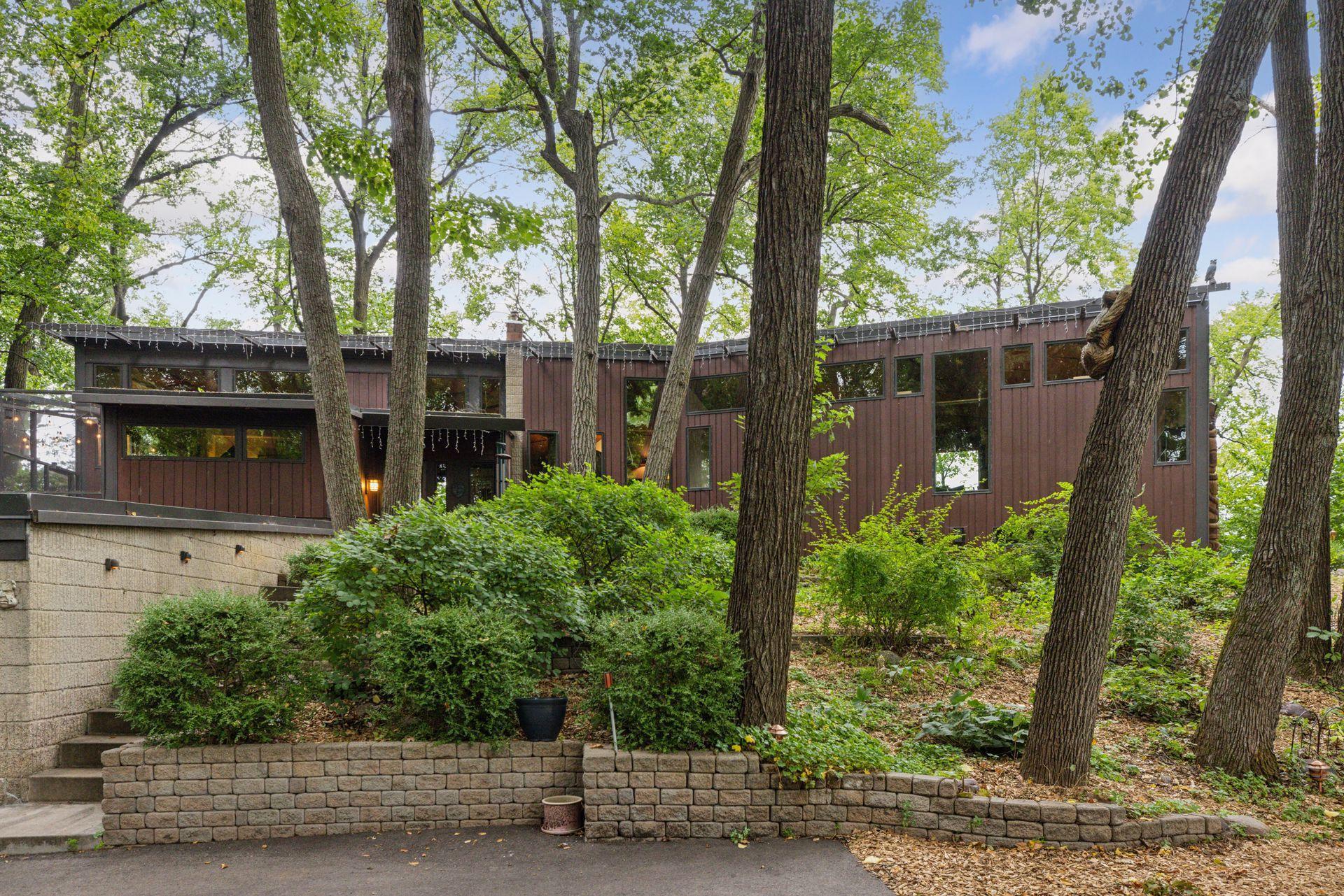 17 S Long Lake Trail