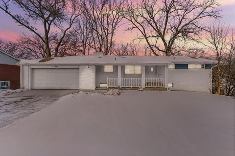 11216 Minnetonka Boulevard Minnetonka MN 55305