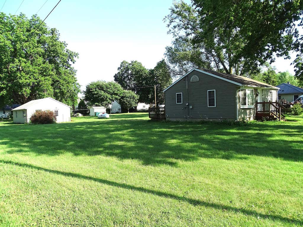 Photo of 315 Cedar Street, Pepin, WI 54759 (MLS # 7112507)