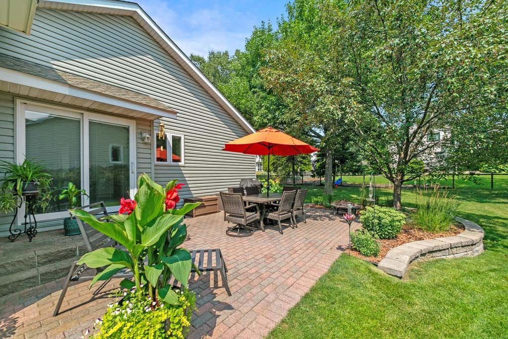 Photo of 16148 Logarto Lane, Lakeville, MN 55044 (MLS # 7120403)