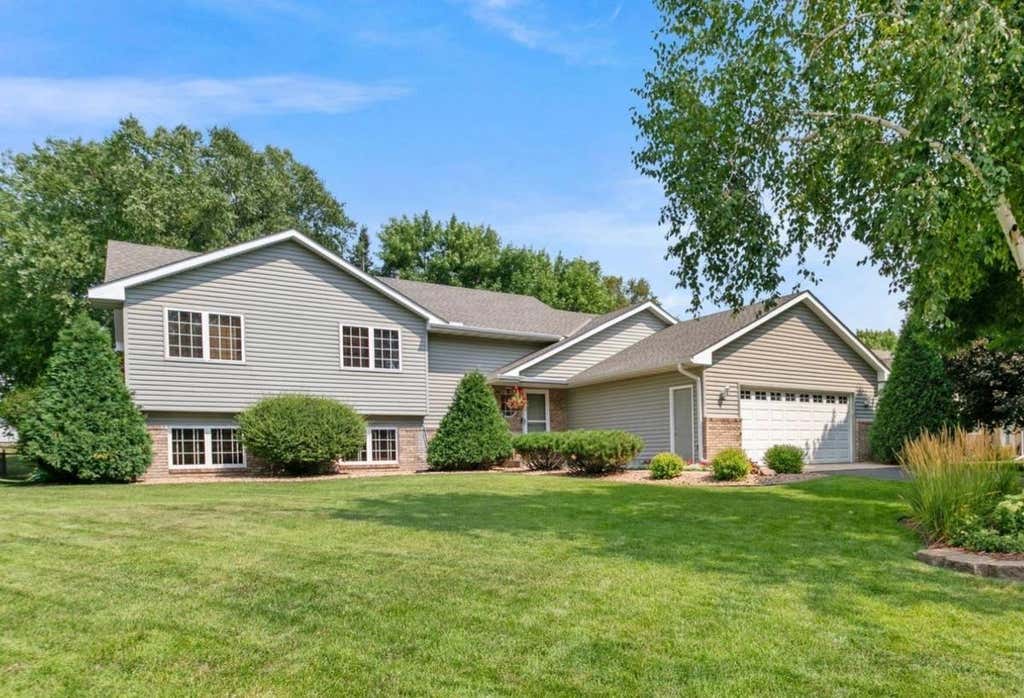 Photo of 16148 Logarto Lane, Lakeville, MN 55044 (MLS # 7120403)