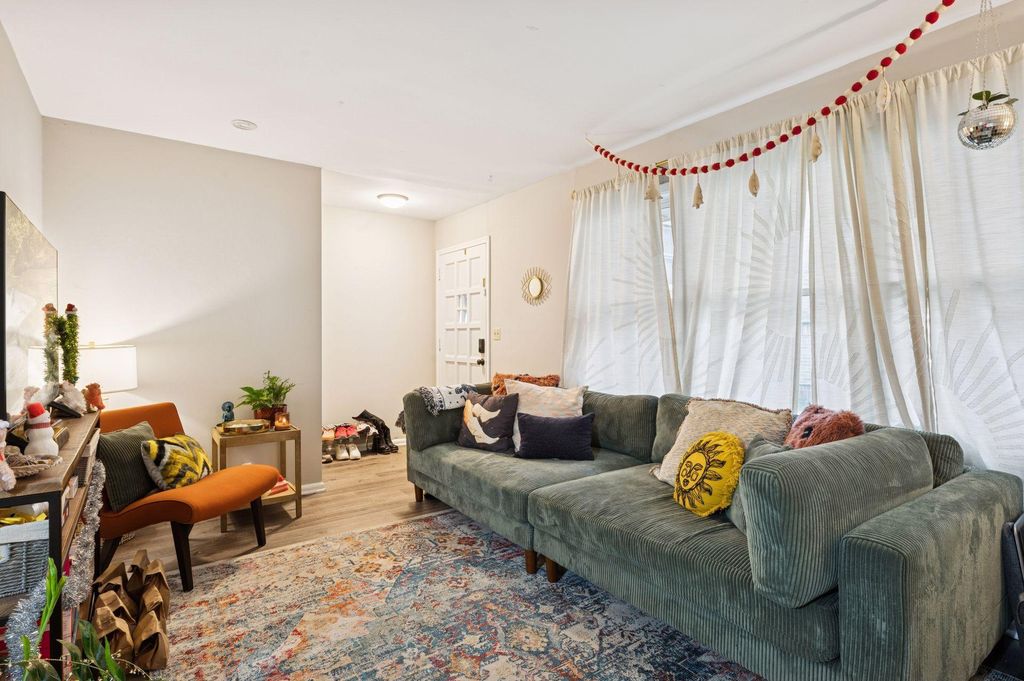 Photo of 3513 Emerson Avenue South Ave, Minneapolis, MN 55408 (MLS # 7032310)