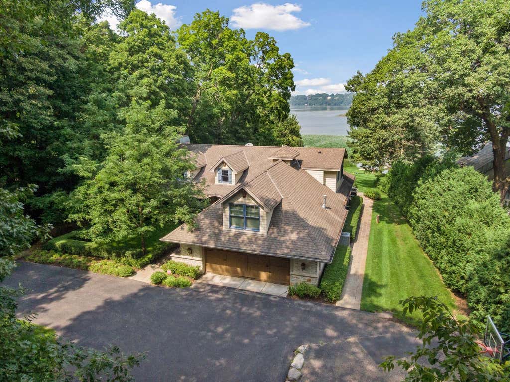 Photo of 4115 Lotus Drive, Minnetrista, MN 55331 (MLS # 7117443)