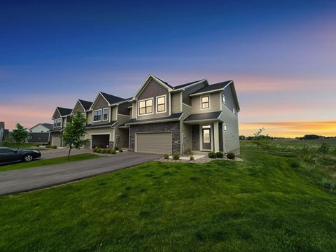 18105 Gavel Lane Lakeville MN 55044