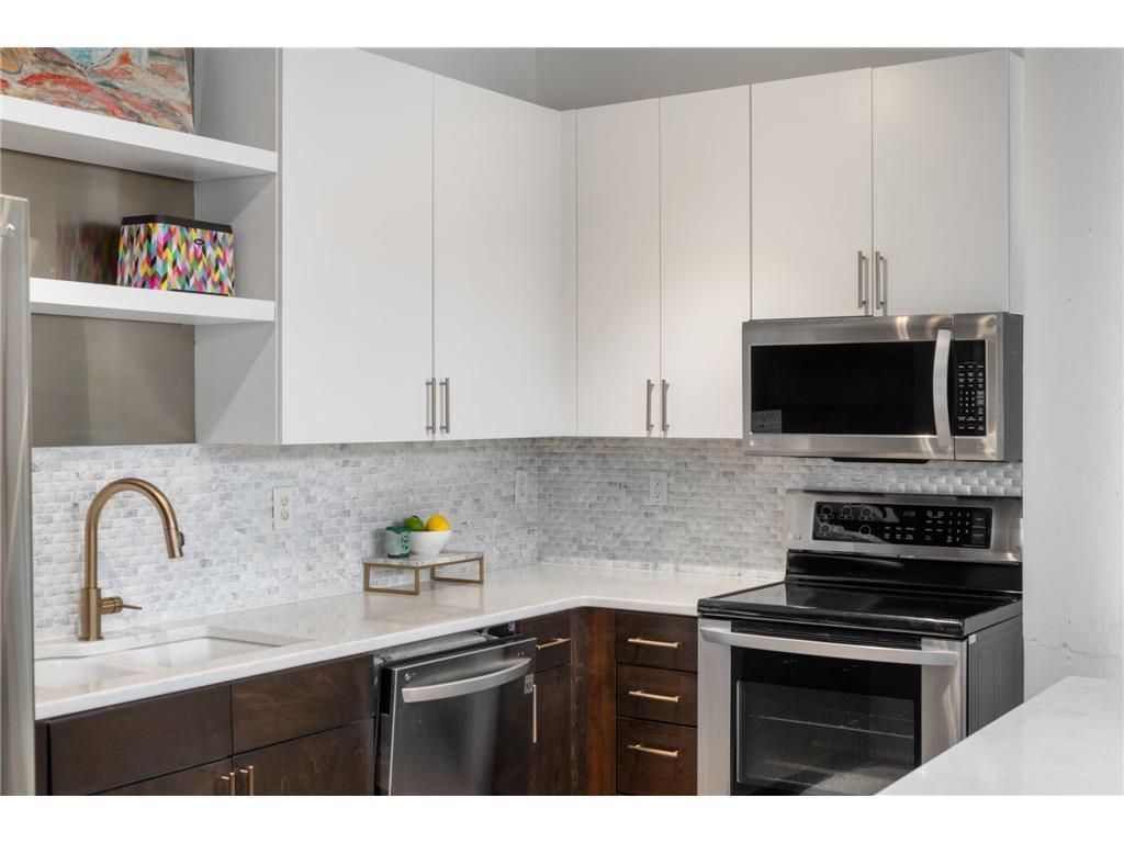 Photo of 618 Washington Avenue N #505, Minneapolis, MN 55401 (MLS # 7057928)