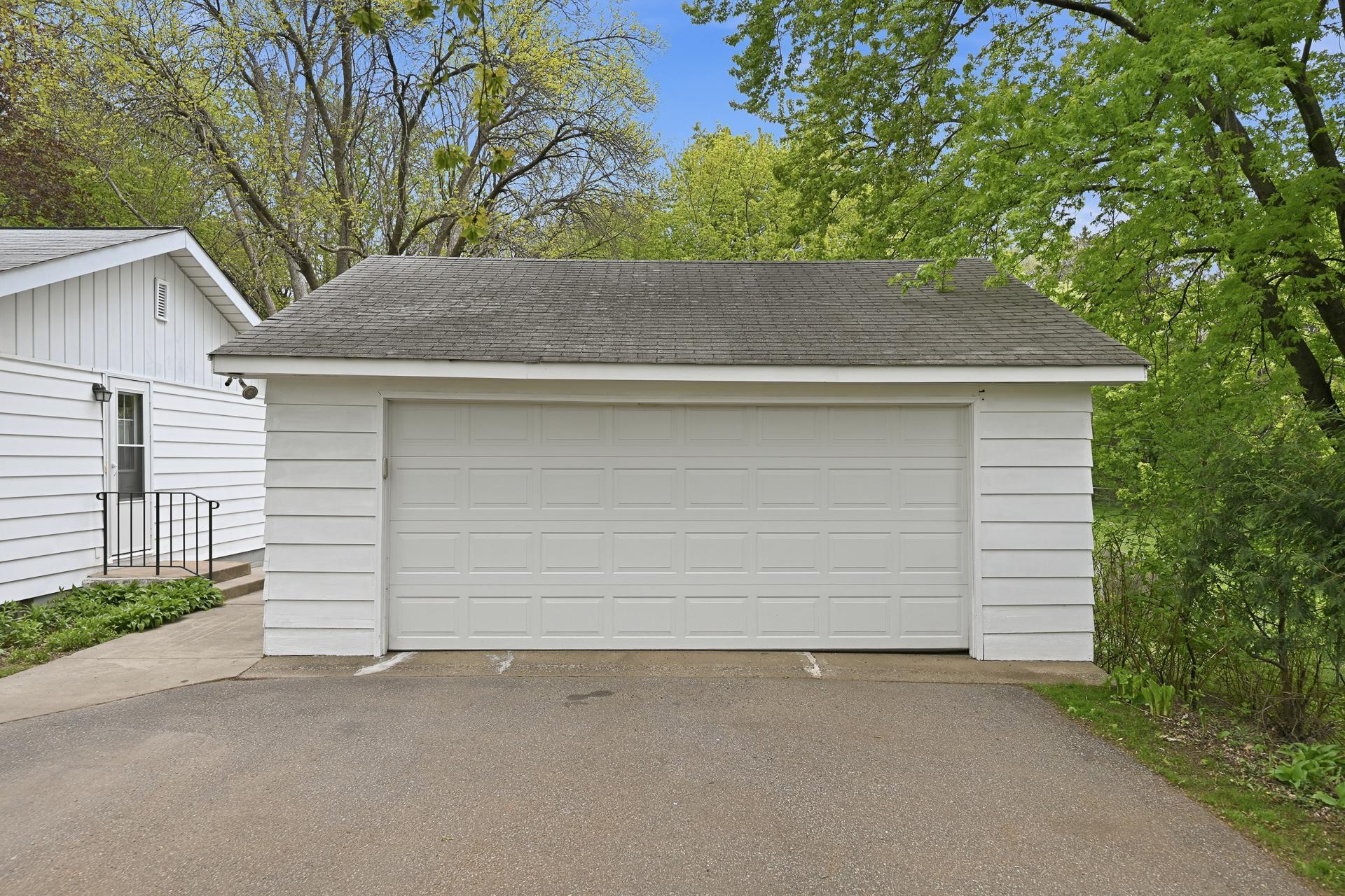 4109 Windridge Circle