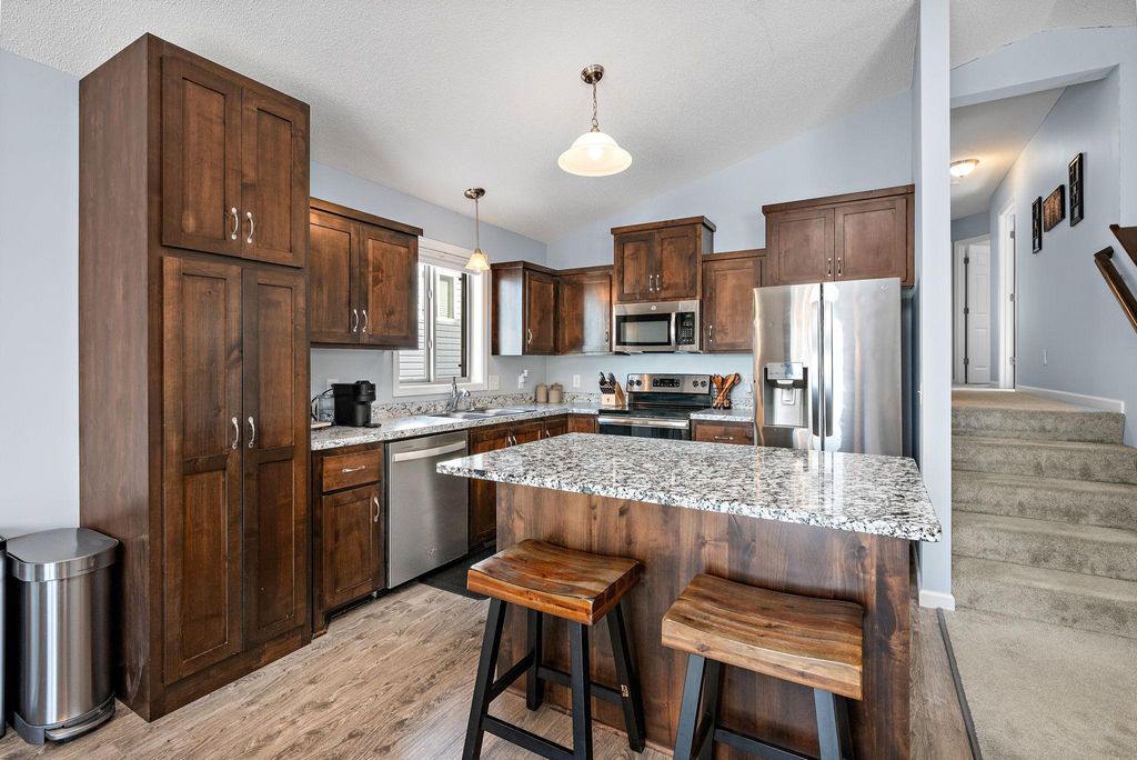 Photo of 12122 Hupp Street NE, Blaine, MN 55449 (MLS # 7011378)