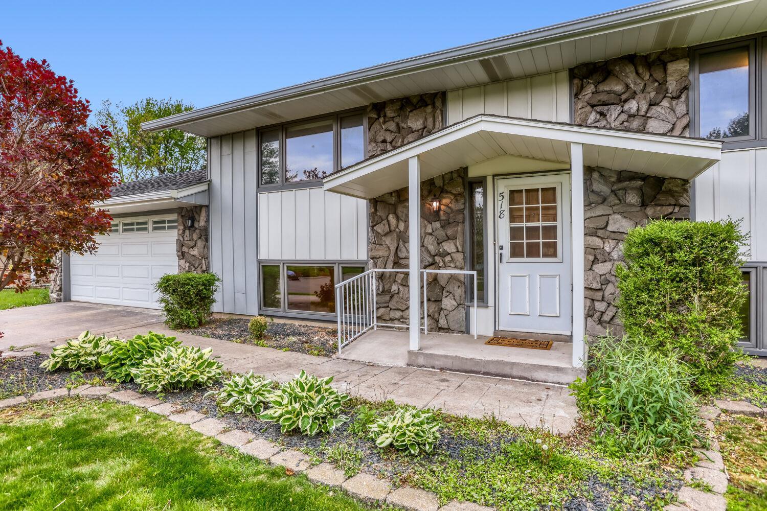 518 Rolls Road