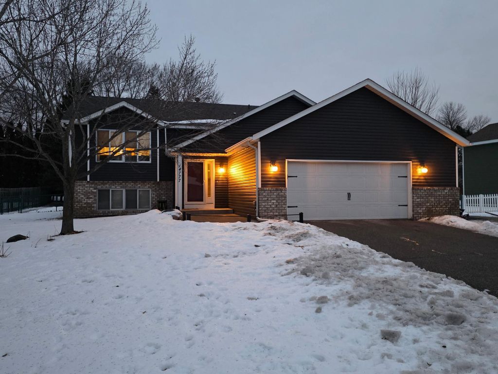 Photo of 14777 Xkimo Street NW, Anoka, MN 55303 (MLS # 7010157)