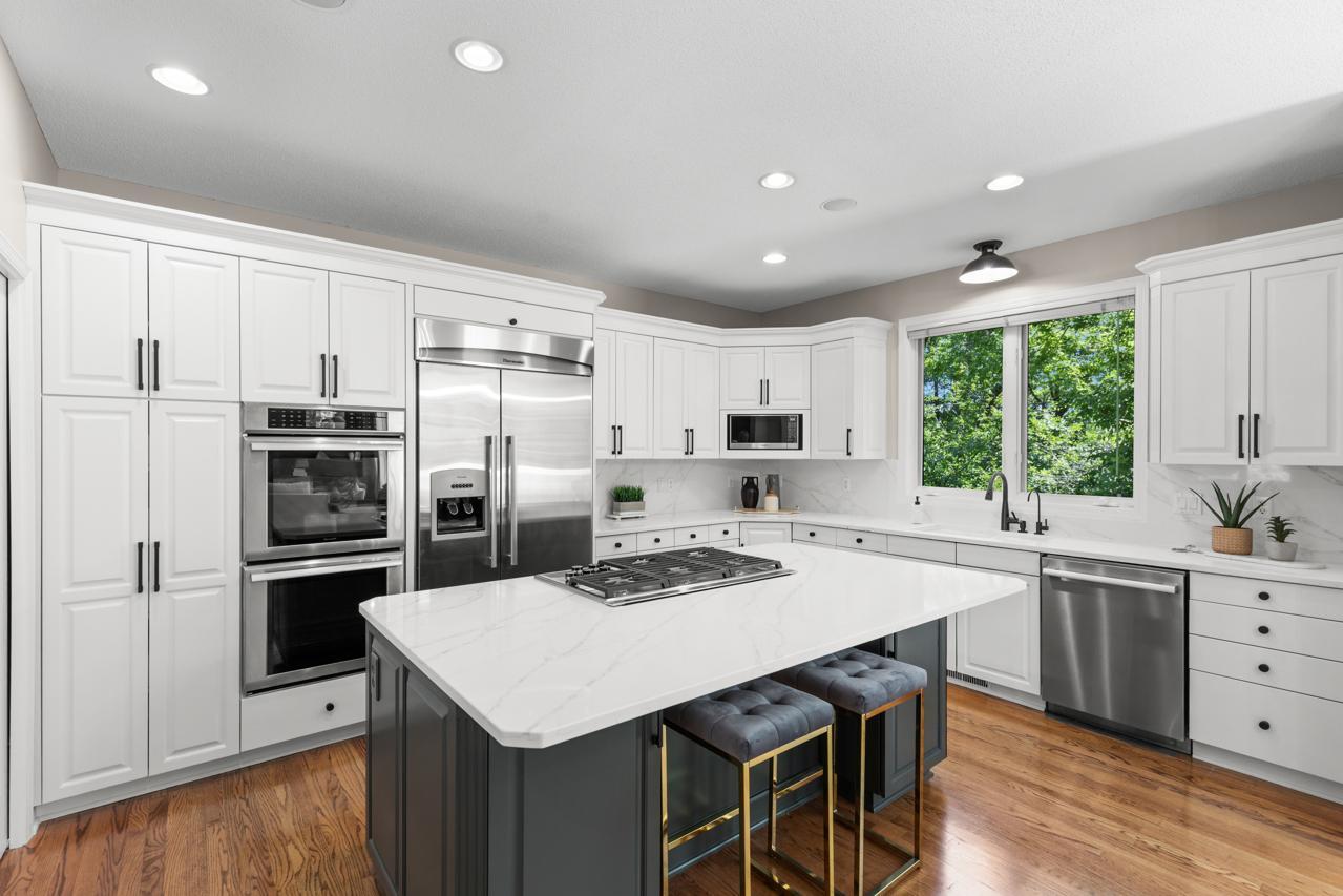 6229 Morningside Circle