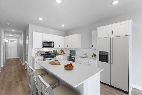 Photo of 925 Greenlawn Avenue W, Delano, MN 55328 (MLS # 7143464)