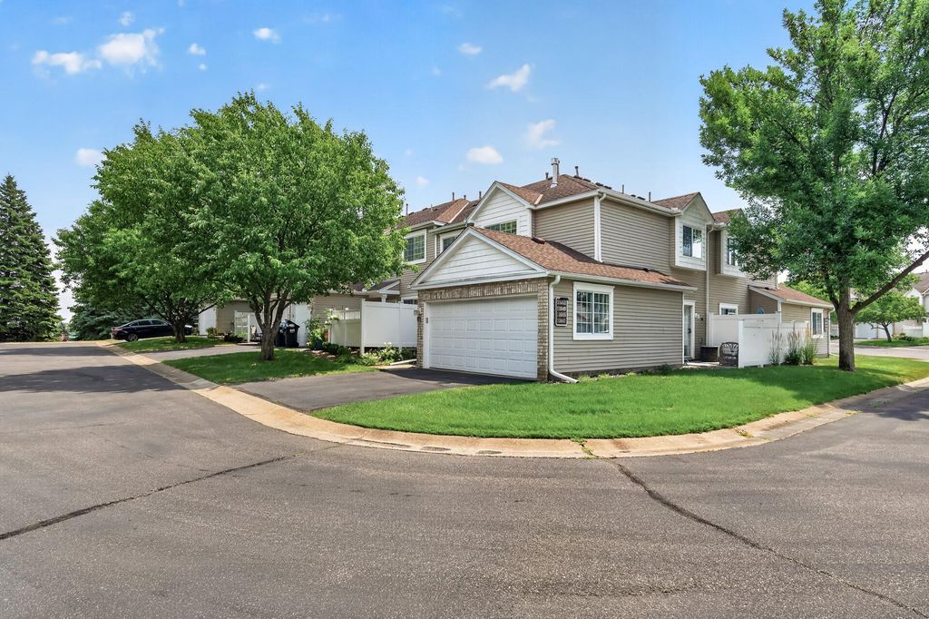 Photo of 11641 Elmwood Avenue N, Champlin, MN 55316 (MLS # 7113267)