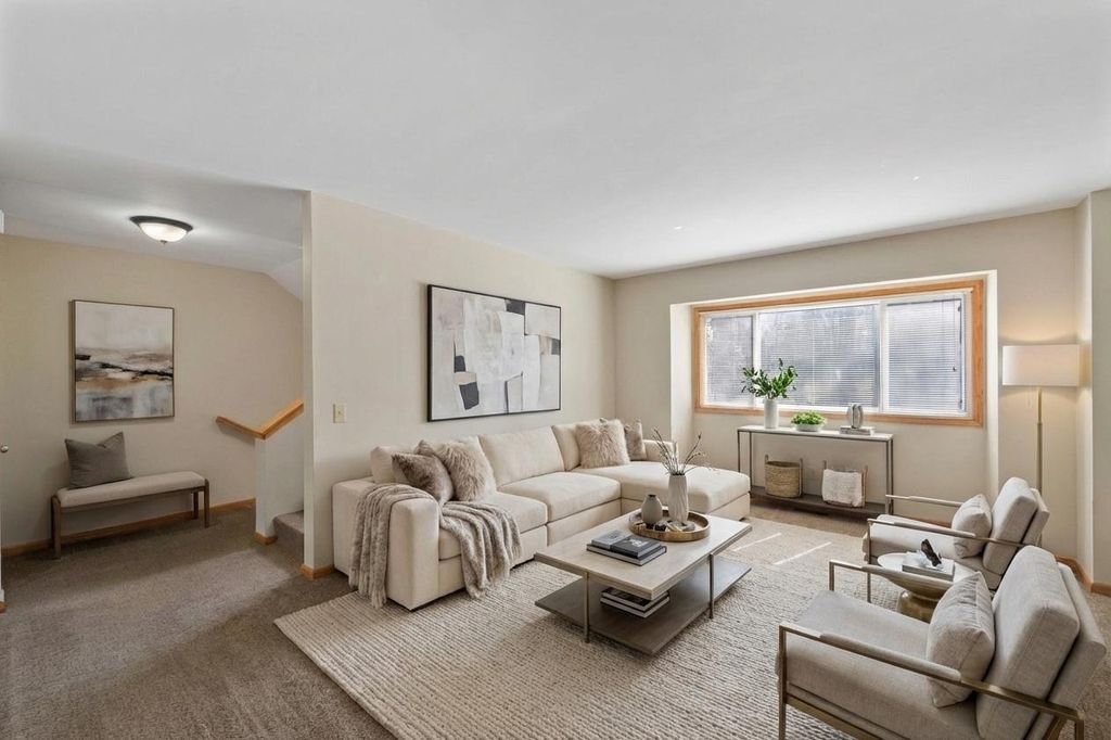 Photo of 304 Pondridge Circle, Wayzata, MN 55391 (MLS # 7056696)