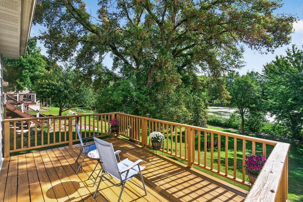 Photo of 7610 Lanewood Lane N, Maple Grove, MN 55311 (MLS # 7157583)