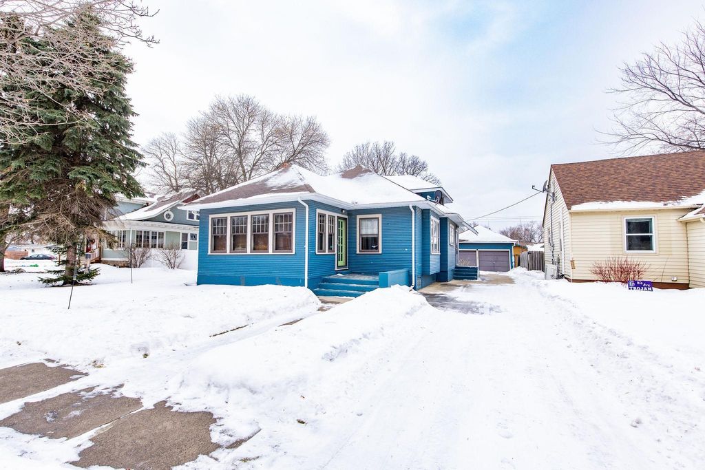 Photo of 113 4th Street SE, Barnesville, MN 56514 (MLS # 7023070)