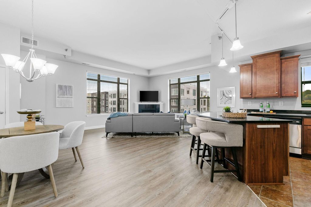 Photo of 1155 Ford Road #402, Saint Louis Park, MN 55426 (MLS # 7063066)