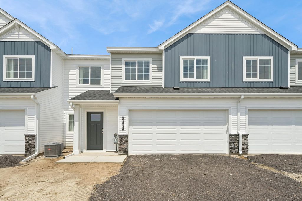 Photo of 12660 Pond view Road, Zimmerman, MN 55398 (MLS # 7001315)