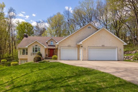 1360 Parkview Drive Chaska MN 55318