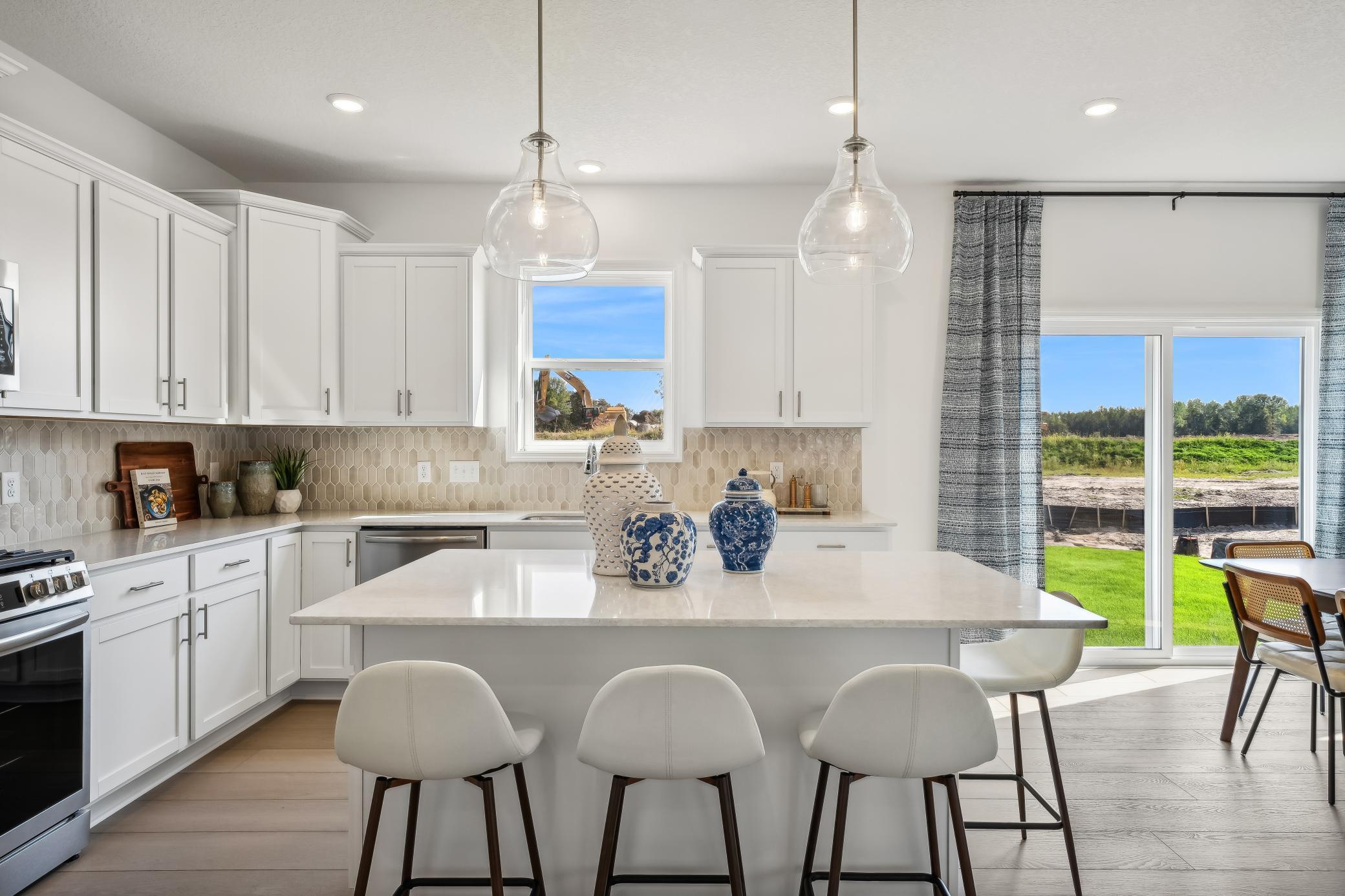 7544 Lower 42nd Street N